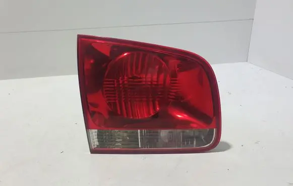 Volkswagen Touareg I Tailgate rear/tail lights 28269003