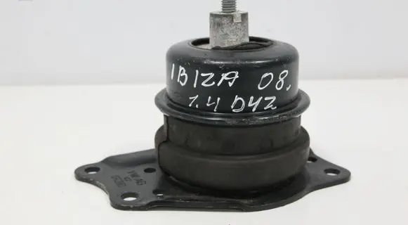 Seat Ibiza IV (6J,6P) Engine mount bracket 3618284
