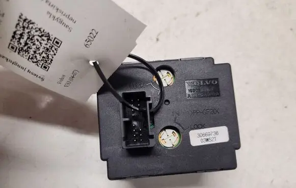 Volvo V50 Light switch 30669736