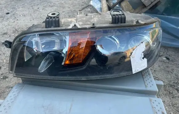 Fiat Punto (188) Headlight/headlamp 89100449