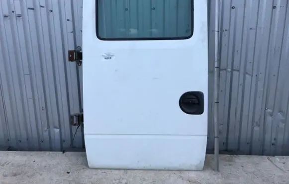 Nissan Cab Star Rear door 