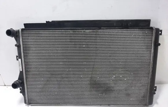 Volkswagen Golf VI Coolant radiator 1K0121251AT