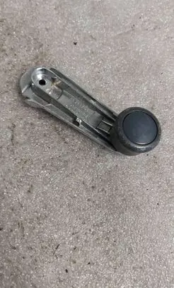 Audi 80 90 B3 Front door window winding handle 443837581D 00905 07400