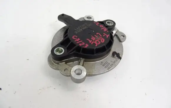 Volkswagen T-Roc Crankshaft position sensor 05C906423E