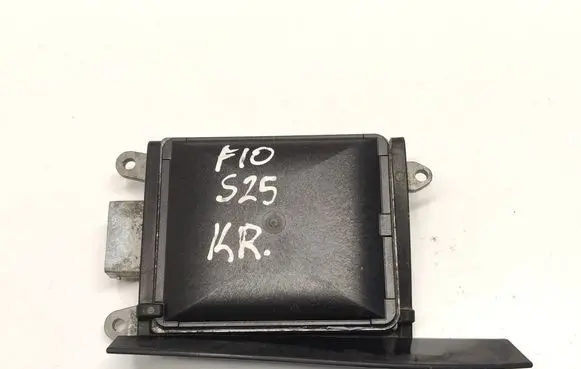 BMW 5 F10 F11 Blind spot module 6795552 66326795552