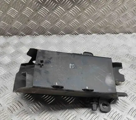 BMW 5 F10 F11 Air intake duct part 7331784