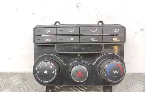 Hyundai i30 Climate control unit 972502LXXX JD003014
