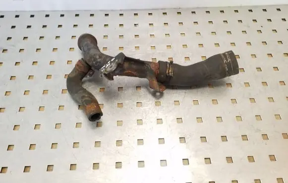 Opel Vivaro Engine coolant pipe/hose