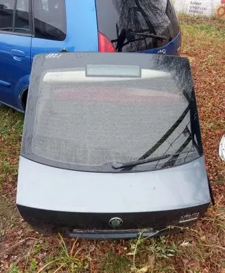 Skoda Octavia Mk2 (1Z) Tailgate/trunk/boot lid
