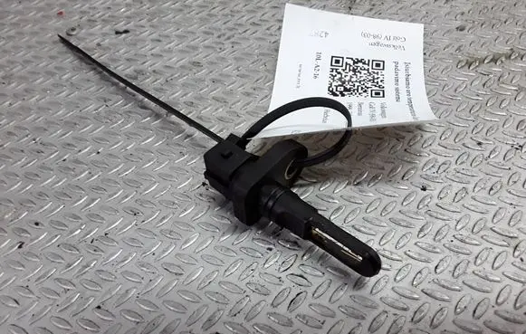 Volkswagen Golf IV Intake air temperature sensor 0280130085