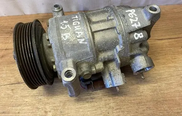 Volkswagen Tiguan Air conditioning (A/C) compressor (pump) 3Q0816803B