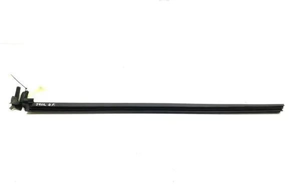 Mercedes-Benz E C207 W207 Front door trim bar A2077250265
