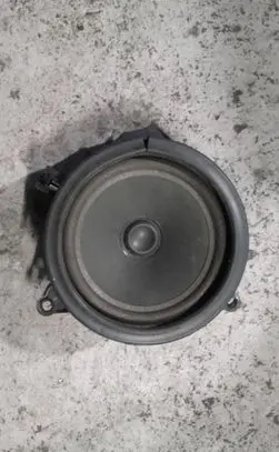 Volvo V70 Front door speaker 9472003