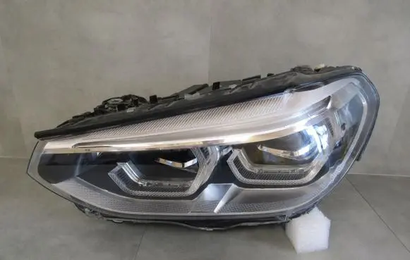 BMW X3 G01 Headlight/headlamp 7466119