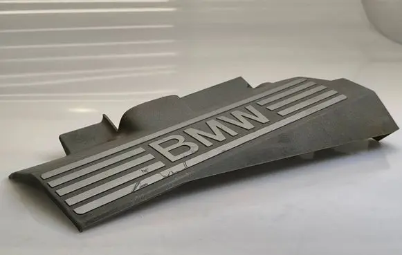 BMW 7 E65 E66 Engine cover (trim) 11127508777 PA6MXGF30