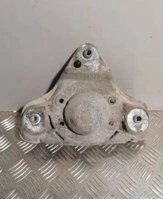 Coil spring mount