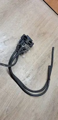Audi A6 S6 C5 4B Turbo solenoid valve 059906629B 4252482
