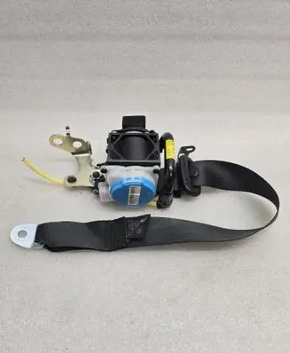Toyota C-HR I Rear seatbelt 0589P1000146