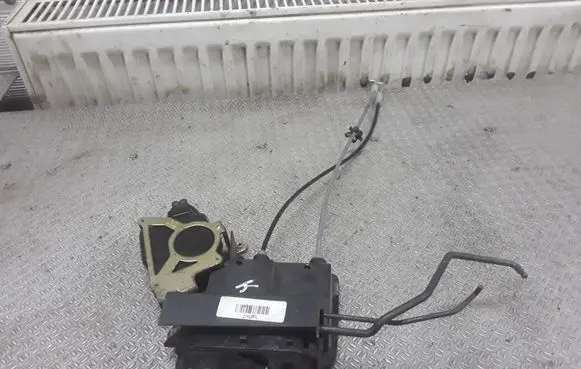 KIA Rio Front door lock