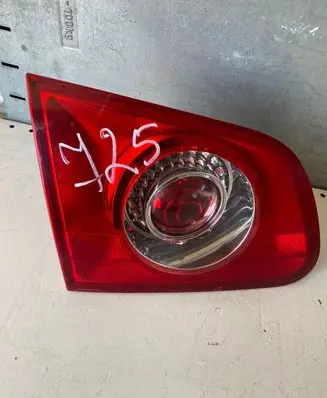 Volkswagen PASSAT B6 Tailgate rear/tail lights 3C9945093