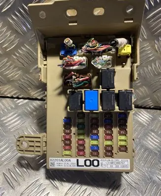 Subaru Outback (BS) Fuse module 82201AL00A