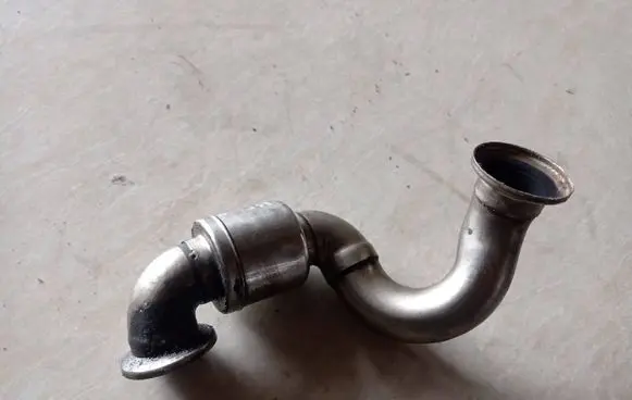 BMW 5 E60 E61 EGR valve line/pipe/hose