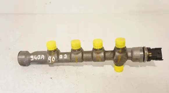 Fuel main line pipe