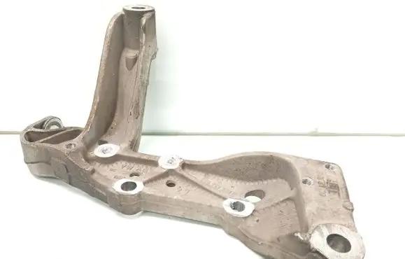 Front lower control arm/wishbone