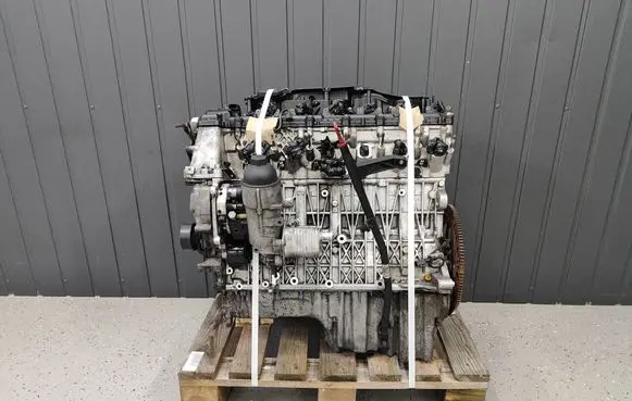 BMW 5 E60 E61 Engine 306D3 7792822 M57TUE2