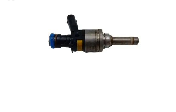 Mercedes-Benz C W204 Fuel injector A2710781125
