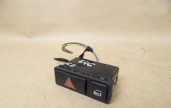 BMW 3 E46 Hazard light switch 8368920