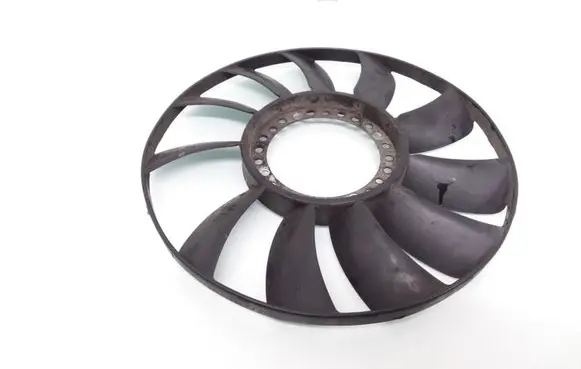 Audi A4 S4 B6 8E 8H Fan impeller 058121301B 058121301 NR058121301B