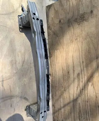 Opel Signum Front bumper cross member CH803113203