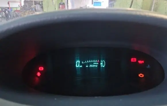 Toyota Yaris Speedometer (instrument cluster) IMPRK1518765