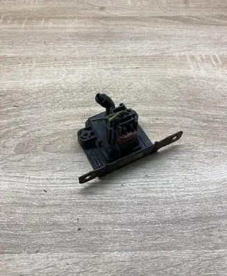 Ford Focus Air pressure sensor 98AB9S428AB 6PP4163E