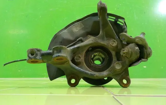 Toyota Aygo X Front wheel hub spindle knuckle PRZOD