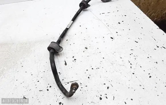 BMW 1 E81 E87 Front anti-roll bar/sway bar 679319001
