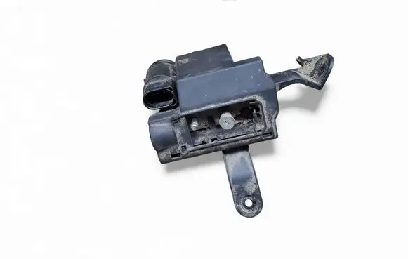 Audi A4 S4 B9 Current control relay 8W0941823F