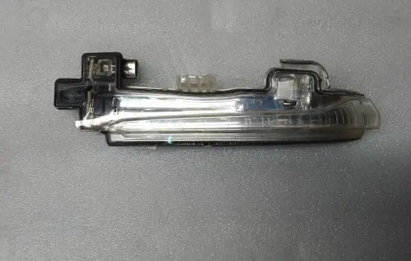 Volvo S60 Mirror indicator light 3100929 4044025 3100931