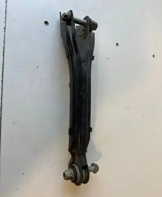 Mercedes-Benz C W205 Rear control arm A2043521205