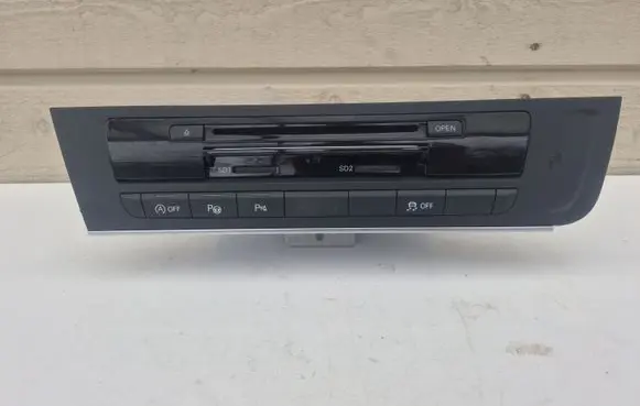 Audi A6 C7 Radio/CD/DVD/GPS head unit 4G0035666H