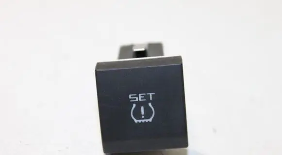 Traction control (ASR) switch
