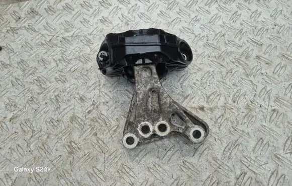 Opel Crossland X Engine mount bracket 9676780580 9676771080