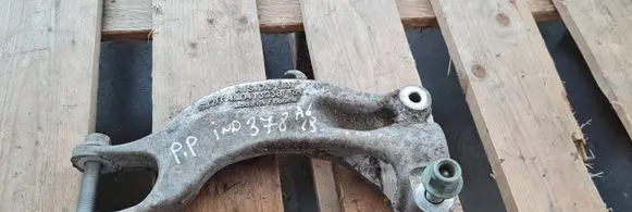 Audi A6 S6 C8 4K Lower shock absorber bracket 4M0413038L 4M0413038