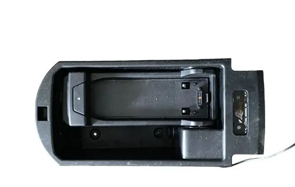 BMW X3 F25 Armrest 105004886