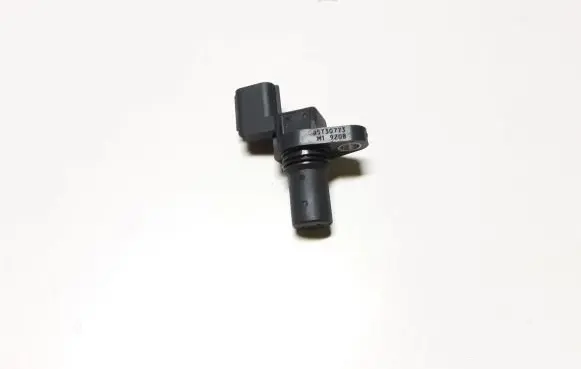 Suzuki Jimny Camshaft position sensor J5T30773
