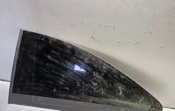 BMW 3 E46 Rear side window 43R00049