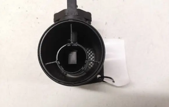Volkswagen PASSAT B6 Mass air flow meter 0281002461 074906461B
