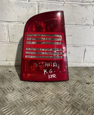 Skoda Octavia Mk1 (1U) Rear/tail lights 1U9945111 1U9945095