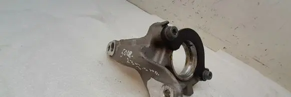 Peugeot 5008 II Driveshaft support bearing bracket 9801017180